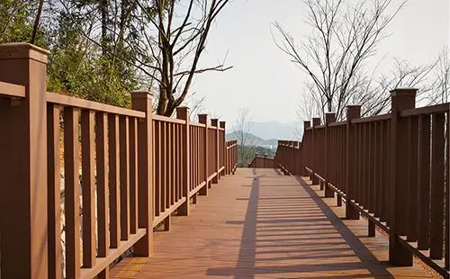山东塑木栏杆地板安装