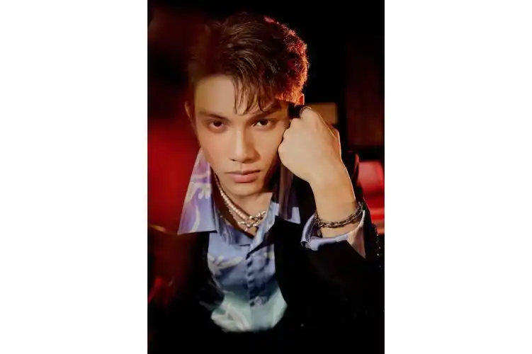 p data-id="gnbpvkirzc">段星星,1998年1月10