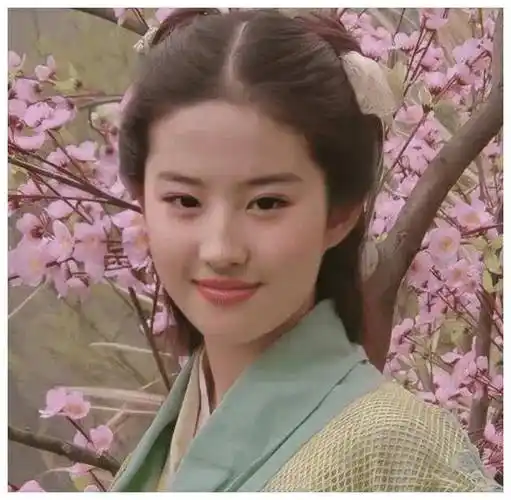 两部《仙剑》遭嘲讽,看了虞书欣鞠婧祎,才知道刘亦菲演的有多好_角色