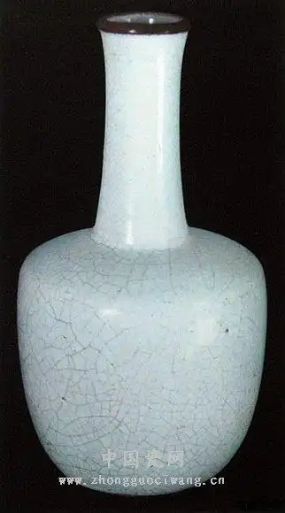 汝窑经典文物  天青釉纸槌瓶>>赏析