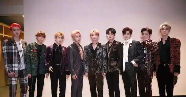 r1se男团阵型呈凹字型,周震南成最大败笔,远不如ninepercent_身高