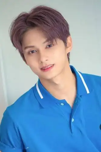 "100%清凉美"seventeen夏日画报写真公开!