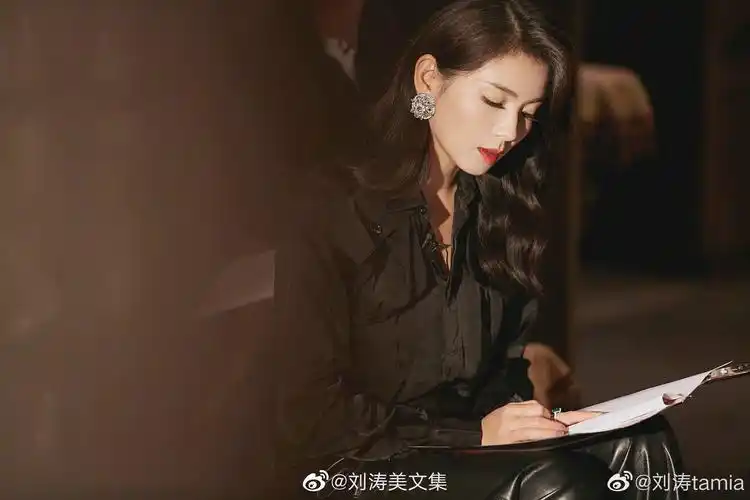 刘涛美文集419出道纪念以梦为马继续做自己