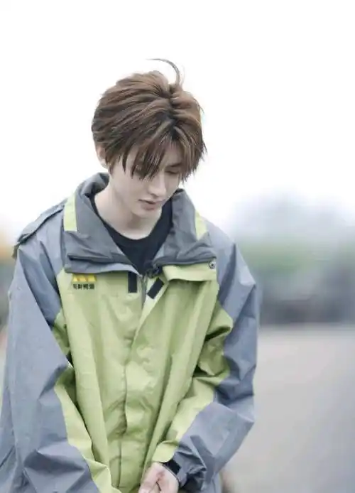 盘点蔡小葵的呆萌瞬间,这样的蔡徐坤你爱了吗?