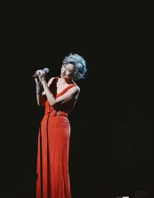 《声生不息》叶倩文60岁如少女,叶倩文和林子祥夫妇登上热搜第一