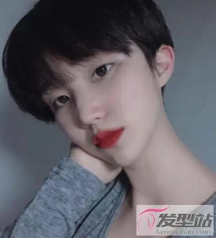 女生剪男生头哪个好看 露耳超短发干练洒脱好帅_发型站_最新流行发型