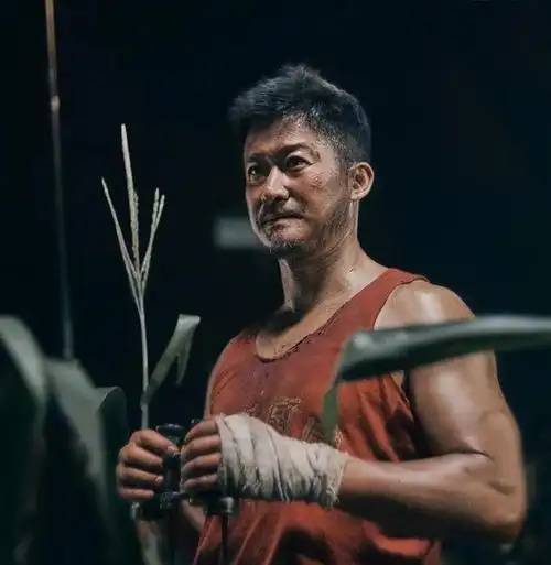 给动作男星演技排名,甄子丹垫底,赵文卓第8,成龙未进前三|吴京|编剧|