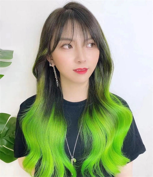 仙女染发必备发色 时尚炸街荧光绿_2023年流行发型 - 美发站