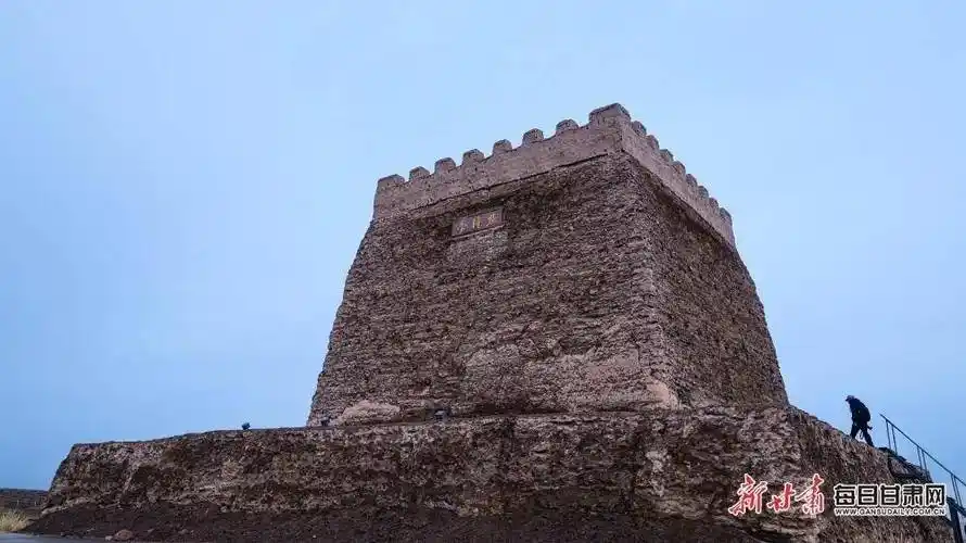 "露天长城博物馆"山丹峡口古城掠影_甘肃_媒体_摄影
