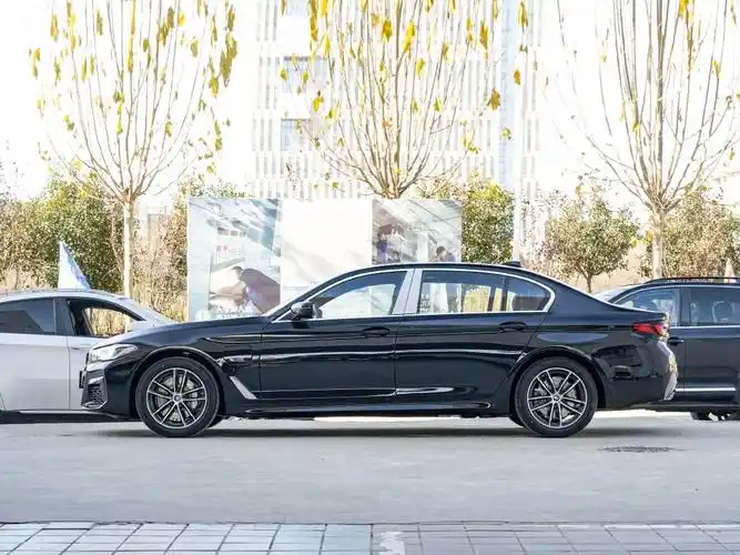 华晨宝马 宝马5系新能源 2022款 改款 535le m运动套装