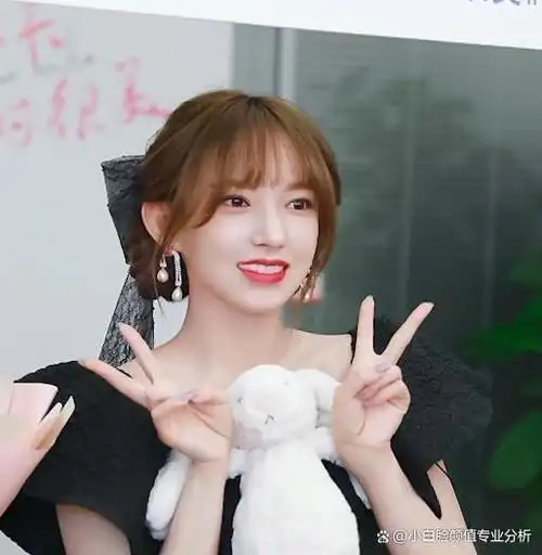 整形医生分析:为何程潇是娱乐圈上上乘颜值,有人间稀缺顶级鼻子