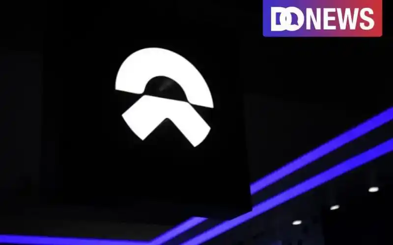 三地上市,蔚来真缺钱?