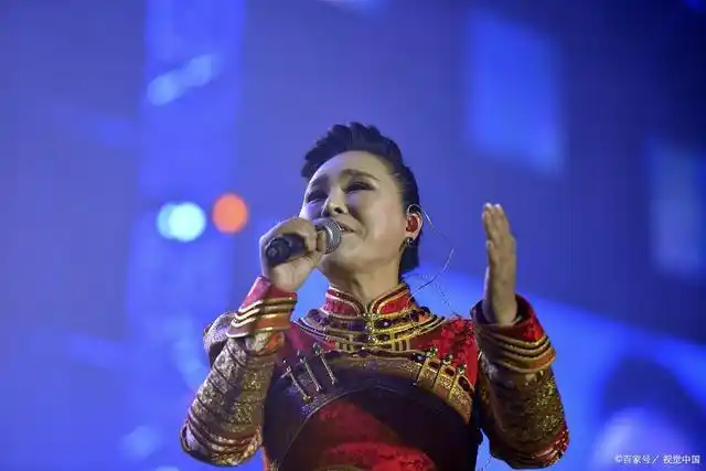 乌兰托娅新歌《草原小情歌》正式上线