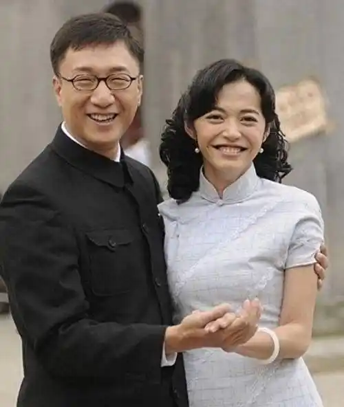 靠女人上台的孙红雷,他的"遮羞布"被冯小刚彻底揭开了!