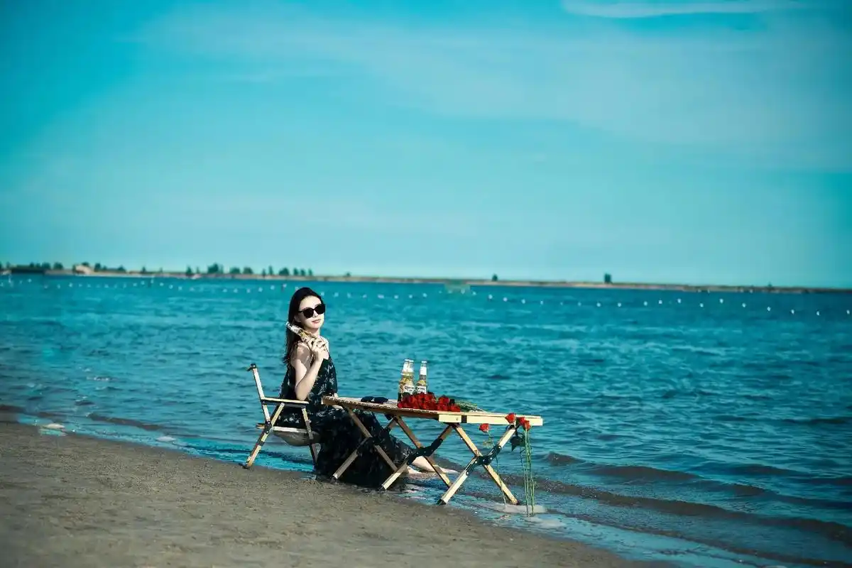 海边人像约拍,与大海来一场浪漫的邂逅.