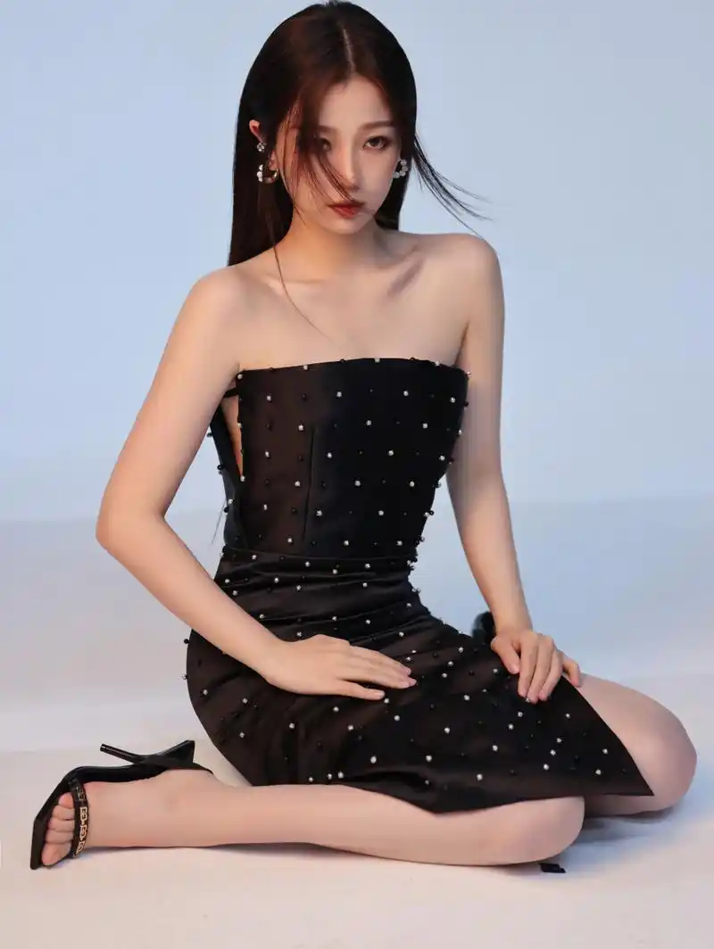 虞书欣  美玉足合集