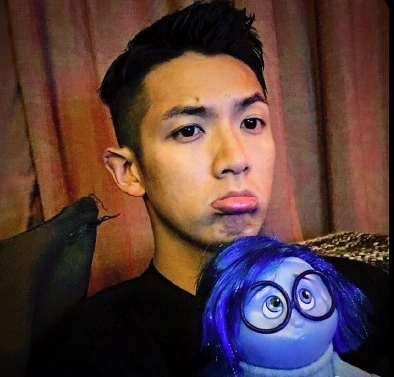 柯震东晒嘟嘴沮丧照:没有难过怎么会珍惜快乐