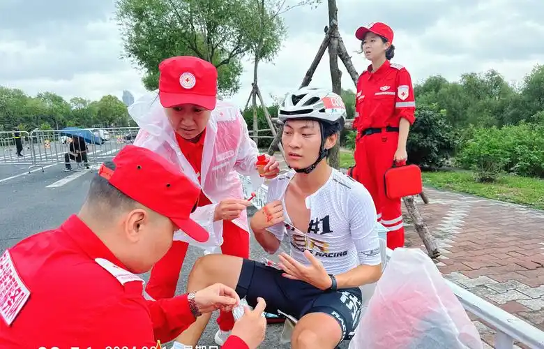 服务轮滑马拉松