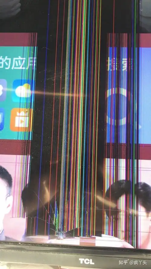 tcl电视机内屏无故坏了售后上门说是人为损坏不给保修但家里人都没动