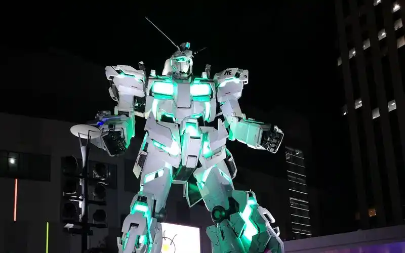 在日本台场现场拍摄的11高达独角兽gundamunicorn