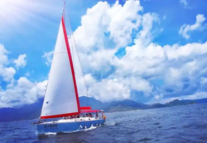 深圳夏天海边去哪租帆船出海必不可少