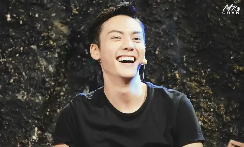 陈伟霆 我们都爱笑 - 堆糖,美图壁纸兴趣社区