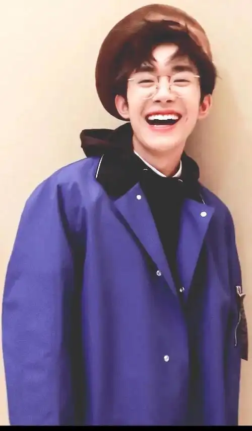 易烊千玺各式笑容合集 每一款都撩人心弦