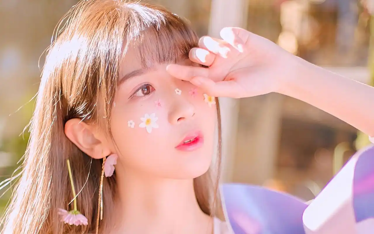 治愈系美女唯美高清写真图片桌面壁纸