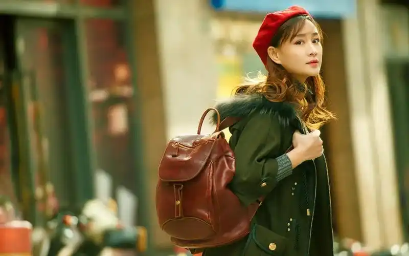 冬日街拍美女时尚穿搭写真,高清壁纸图片,大陆美女-回车桌面