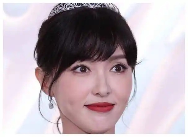 当然啦,还是有更多人对唐嫣的状态给予了正面评价.