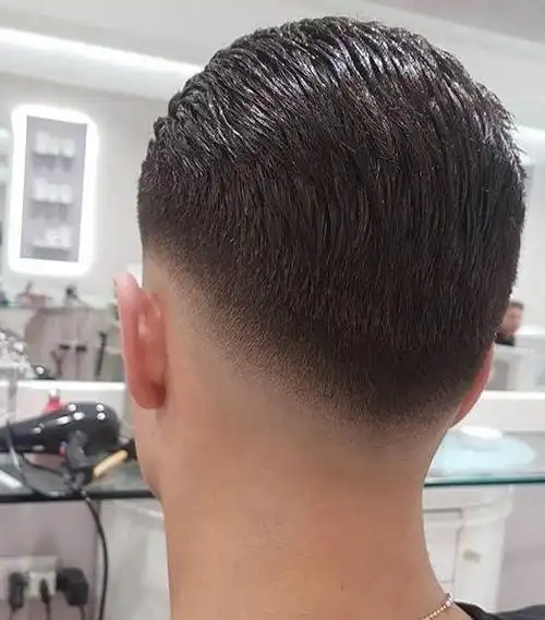 "周边光"发型清爽帅,短发图片,发型图片