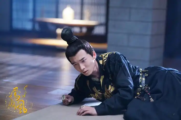 《凤囚凰》石云鹏演绎腹黑帝王 少年戏骨诠释双面人生