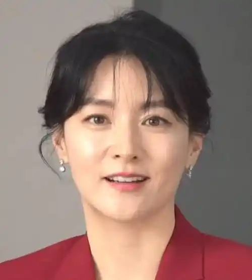 《大长今》李英爱成韩榜首美女,49岁"不拉皮",气质照样好_感觉_时候