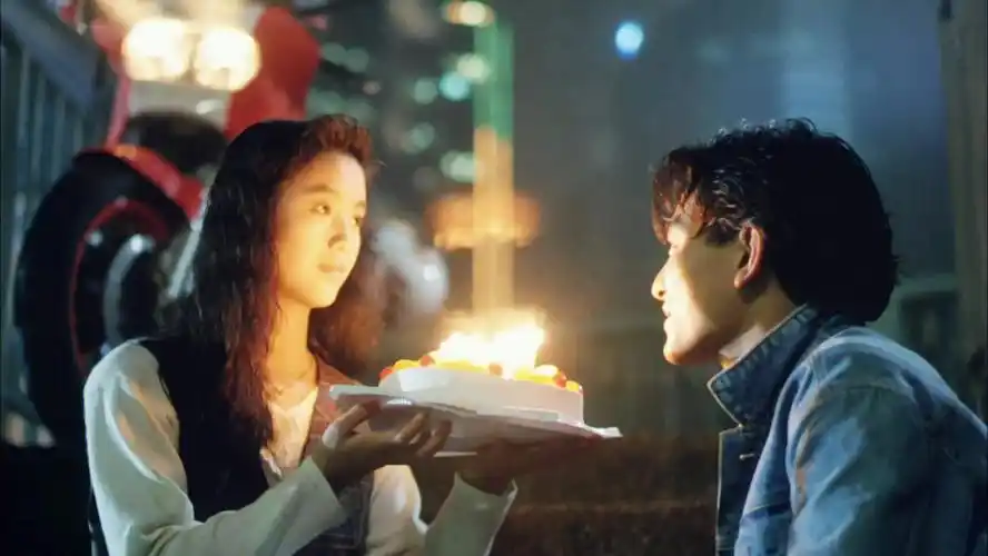 今晚看天若有情