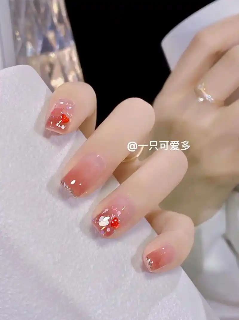 91草莓果酱78破碎感冰透渐变美甲#显白美甲 #七夕情人节美甲 - 抖