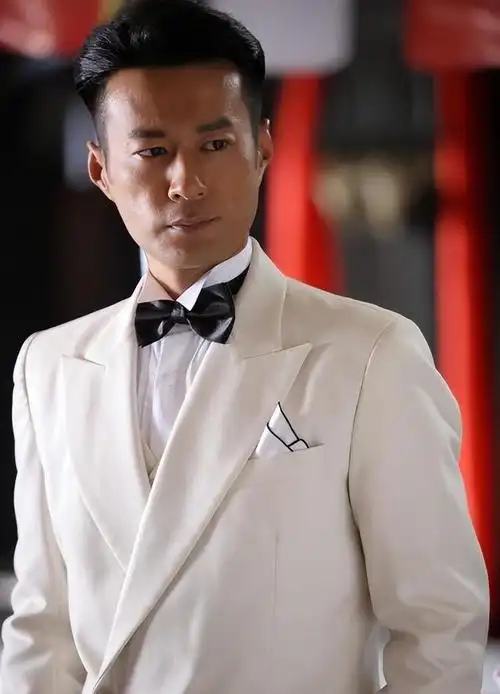 谭凯:51岁仍单身,北京户口的他将母亲定居青岛,他未曾后悔过!