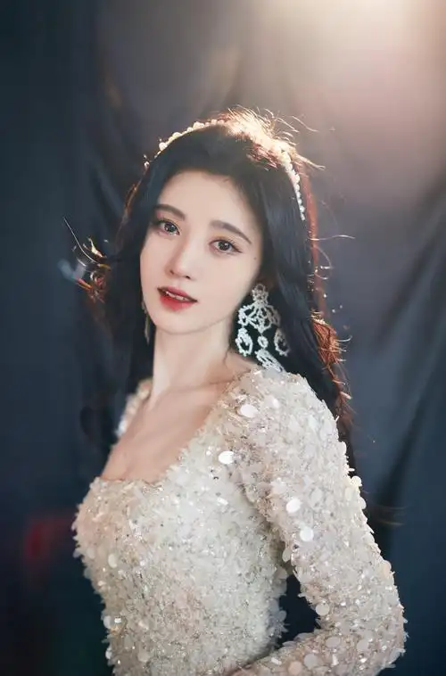 鞠婧祎有哪些令人惊艳的美图? - 知乎