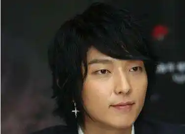 盘点那些蓄起长发美的雌雄难辨的男星 你饭过几个