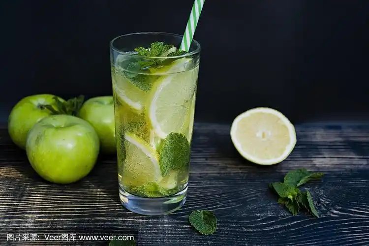 薄荷柠檬水(薄荷柠檬水可以减肥吗)