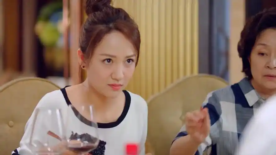 小幸福姜婷热情照顾卡特竟遭到亲妈阻拦究竟为何