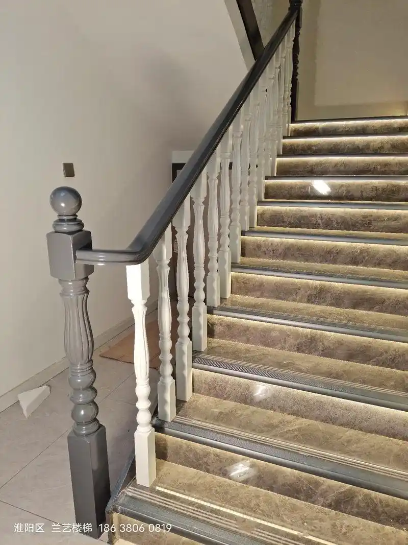 实木楼梯扶手 #别墅楼梯扶手设计 #农村自建别墅 #实景拍 - 兑趑