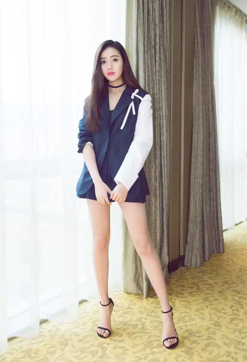 王梓薇酷美难挡 星空海新鲜面孔引期待