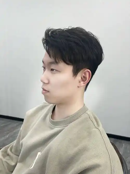 10几款流行男发分享,又帅又时尚,喜欢别错过_男士_发型_头发