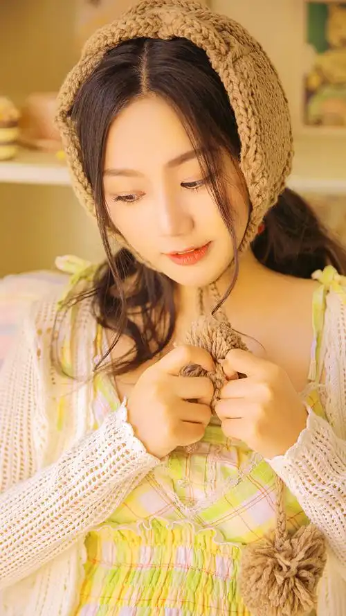 恬静性感美女手机壁纸图片