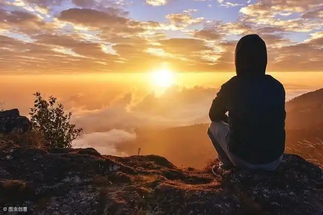 一个人感到孤独时的伤感句子哪一句戳痛你的心