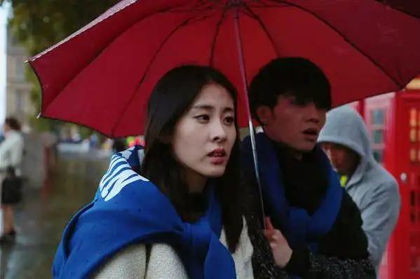 瞒着华晨宇带球跑未婚生子张艺兴狂粉张碧晨究竟什么来路