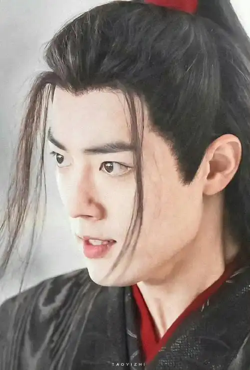 肖战超话#肖战魏无羡#xz#肖战陈情令#    我最爱的战羡,一颦一笑,一举