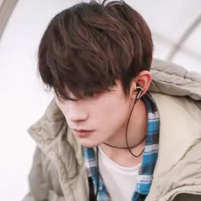 易烊千玺情头头像