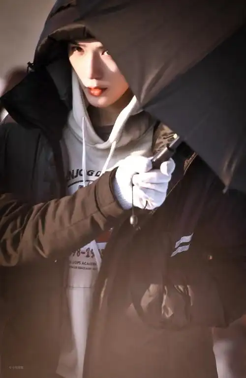 王安宇大写寸头照帅气你get到了吗