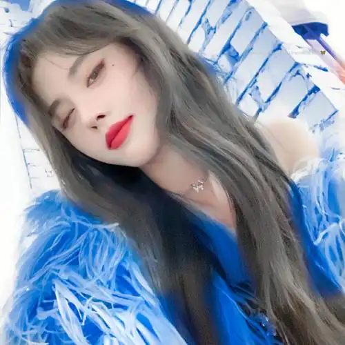 鞠婧祎安利图片